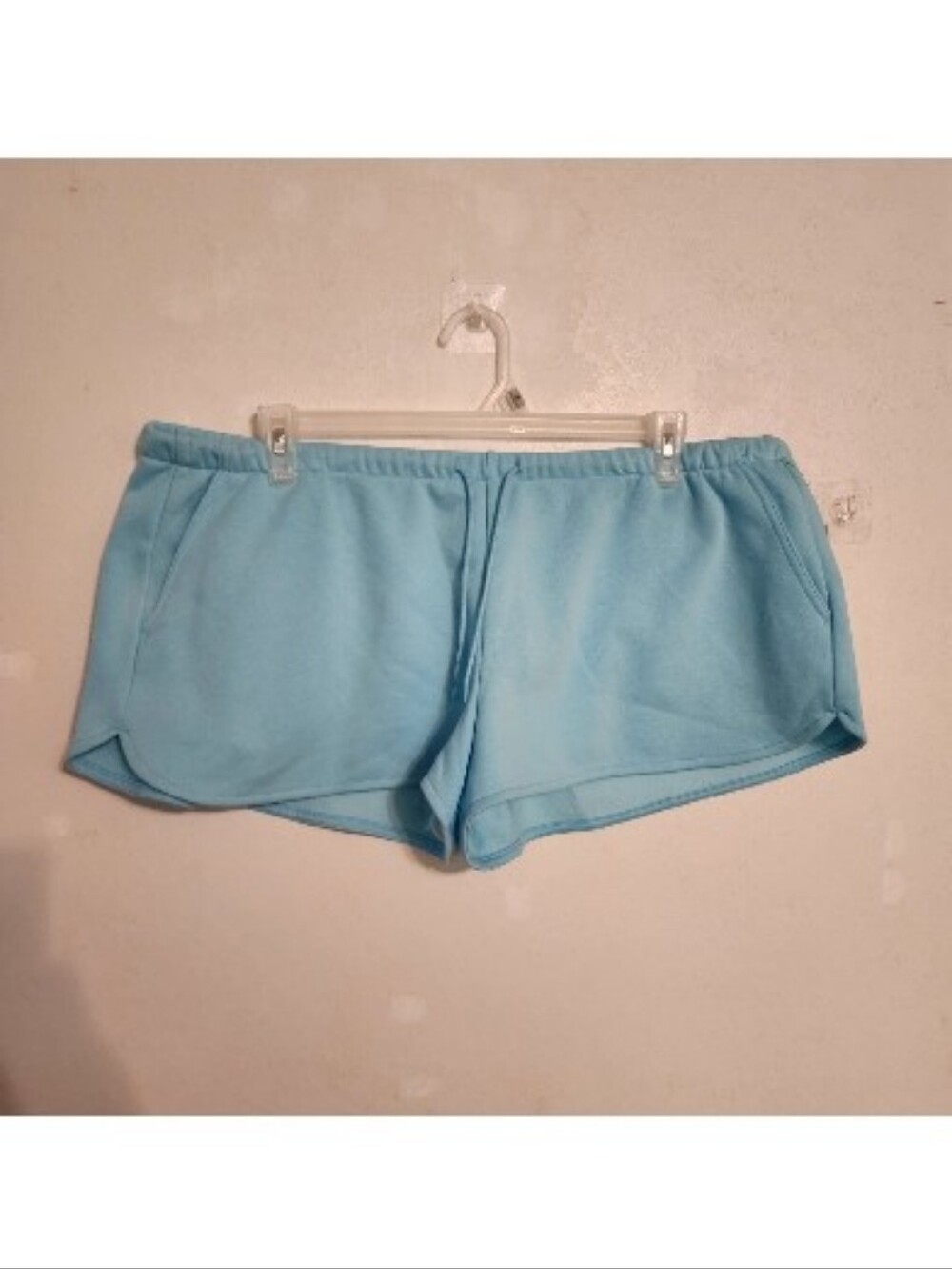 No Boundaries Fleece Dolphin 2" Shorts Size XXL (20) NWT